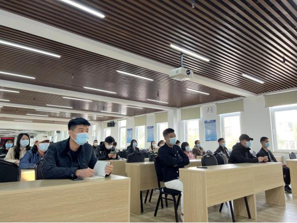 1ef0714bf4395518c3b96843cc24a24a.png 1ef0714bf4395518c3b96843cc24a24a.png