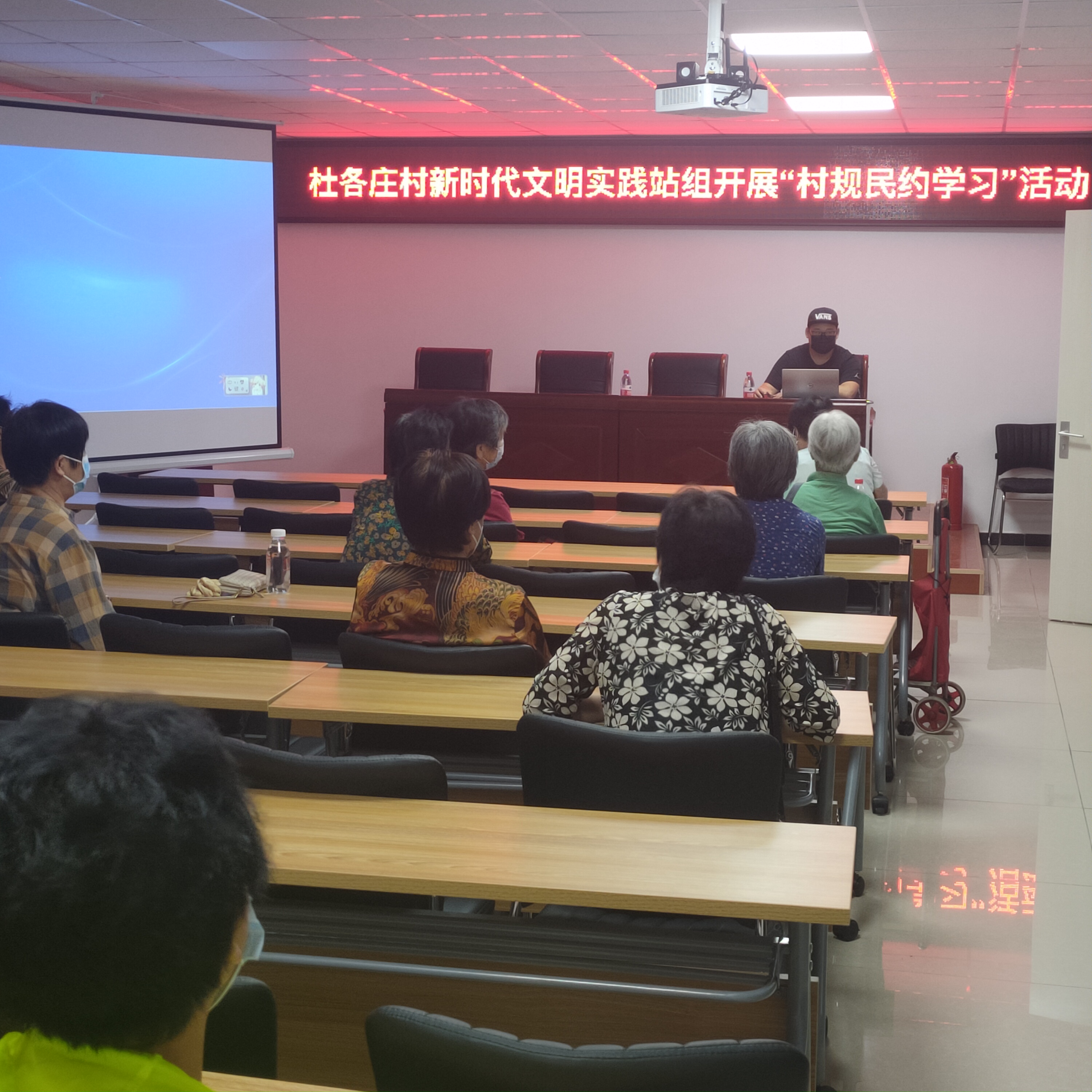 微信图片_20220919144425.jpg 微信图片_20220919144425.jpg