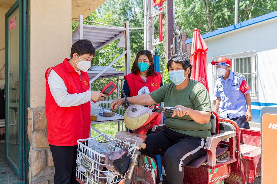 1.志愿者1.JPG 1.志愿者1.JPG